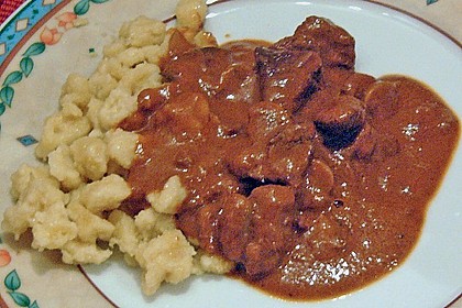 Wildgulasch im Römertopf von Schwalbe | Chefkoch.de