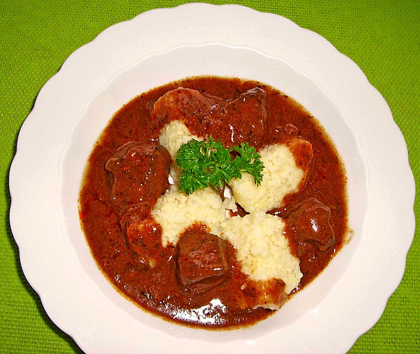 Wildgulasch im Römertopf von Schwalbe | Chefkoch.de
