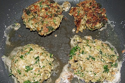 Grünkern - Frikadellen mit Joghurtsauce 15