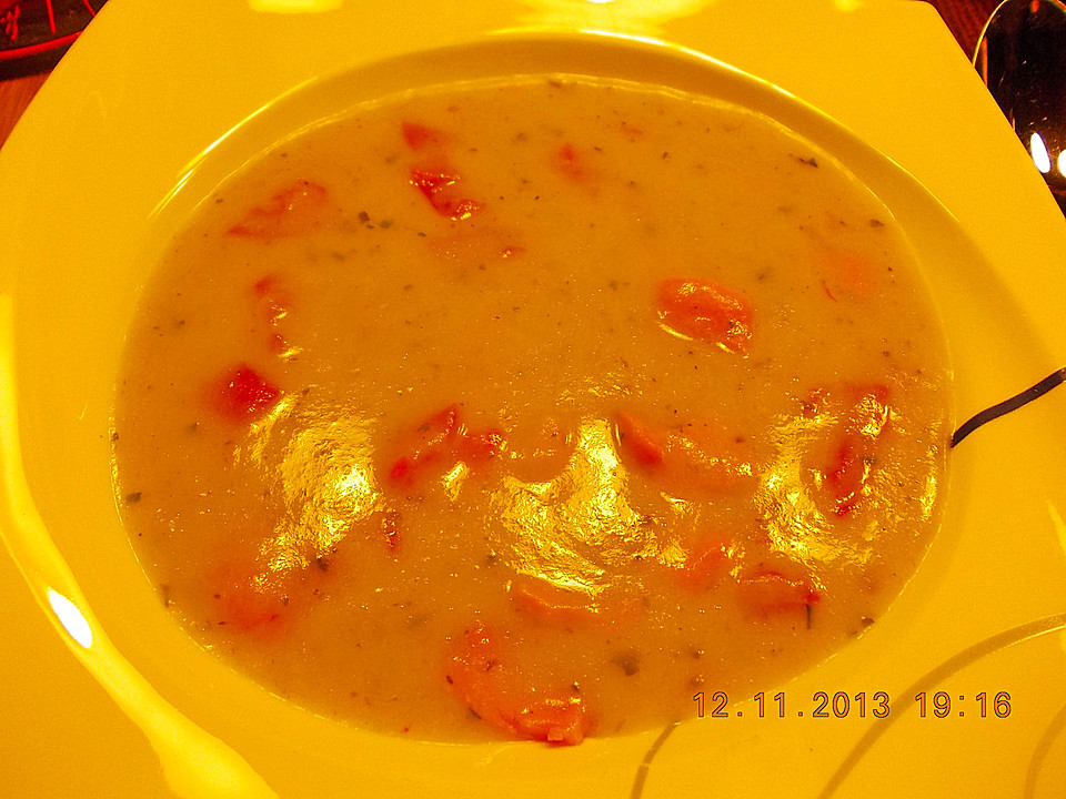 Kartoffel - Lauch - Suppe mit Lachs und Tomaten von Mariatoni | Chefkoch.de