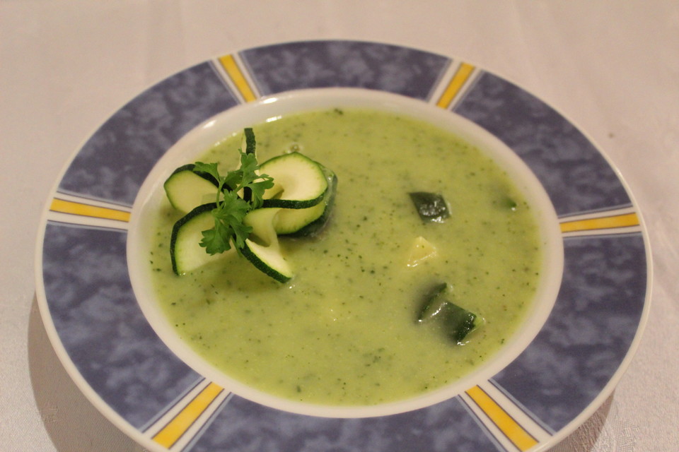 Zucchini - Creme - Suppe von Elli K. | Chefkoch.de