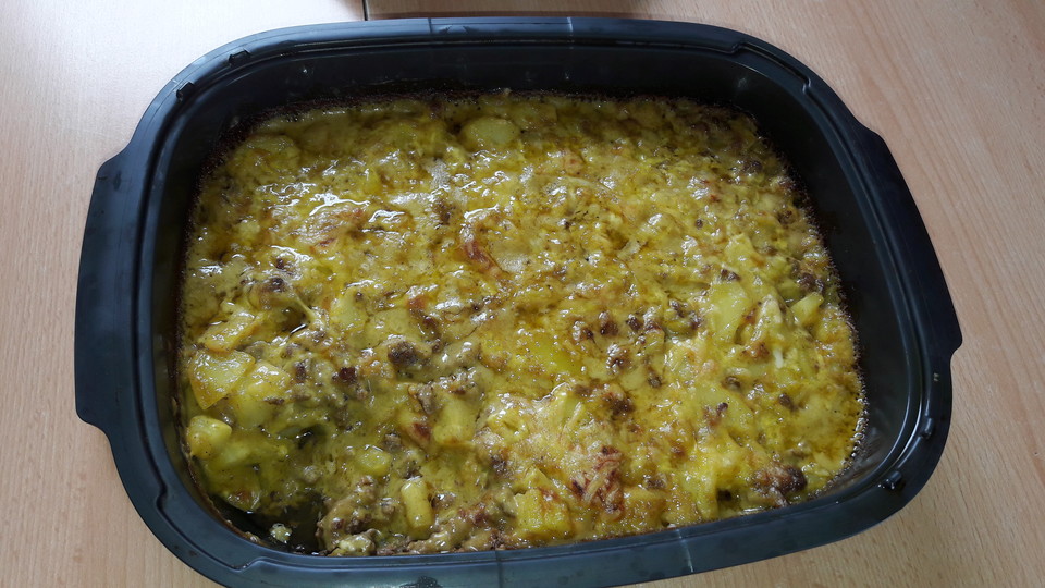 Kartoffel - Hack - Auflauf in Curry - Käsesosse von Supermaus | Chefkoch.de