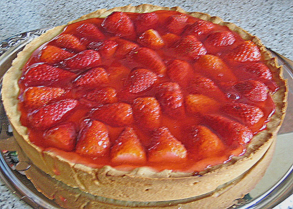 Weißer Schokokuchen mit Erdbeeren von neekanika | Chefkoch.de