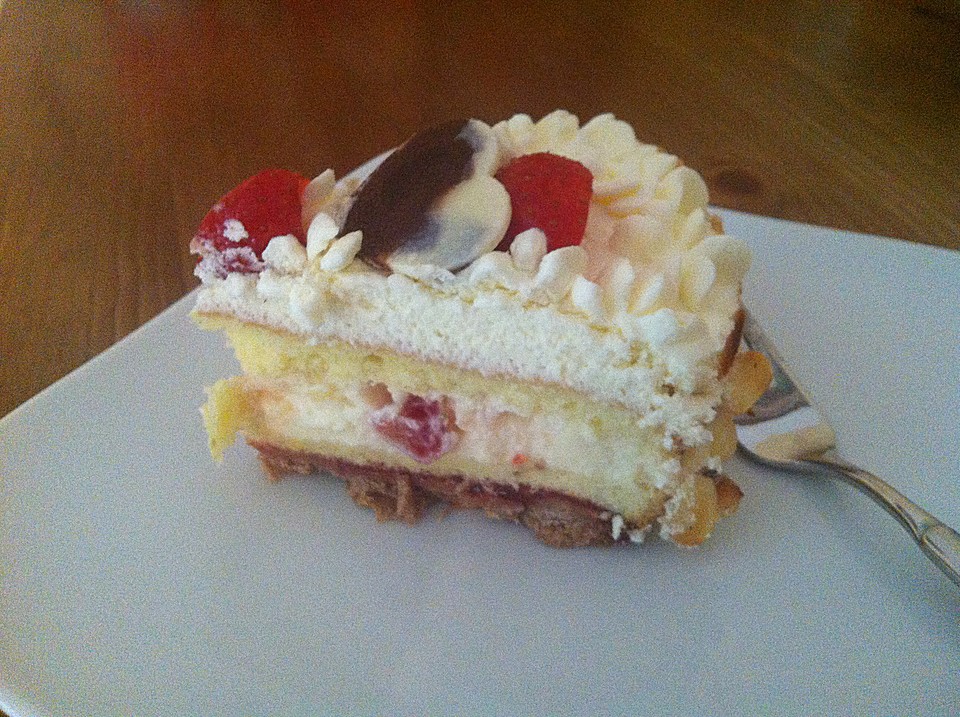 Erdbeer - Vanille - Torte von Heddu | Chefkoch.de