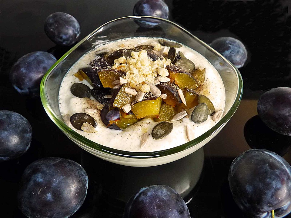 Leichte Quarkspeise mit Früchten und Saaten | Chefkoch.de