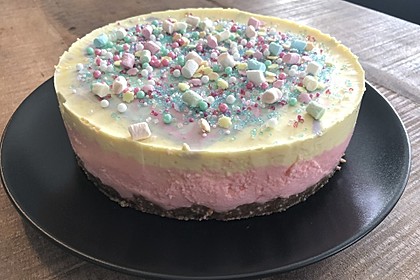 Regenbogentorte 5