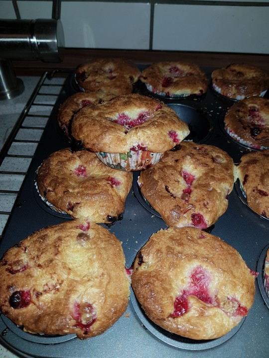 Johannisbeer - Rahm - Muffins von Marshmallow | Chefkoch.de