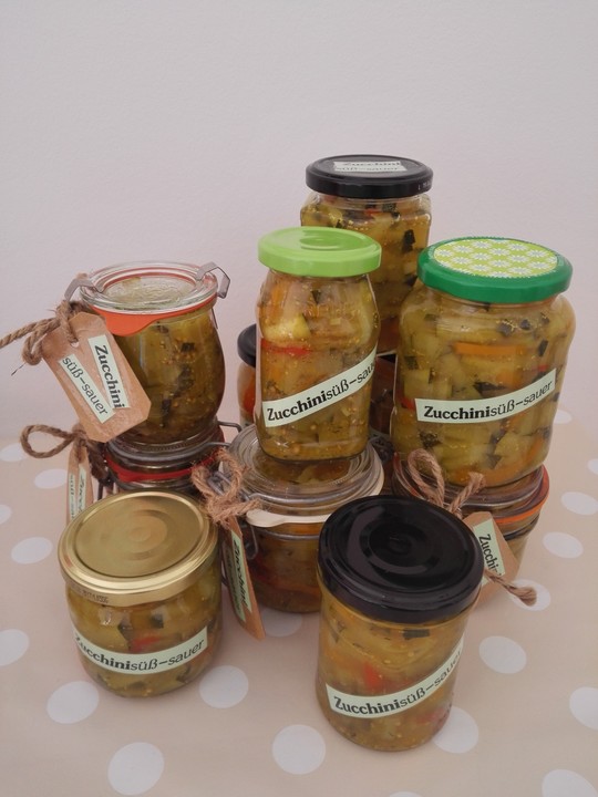 Zucchini süß - sauer eingelegt von ramona11 | Chefkoch.de