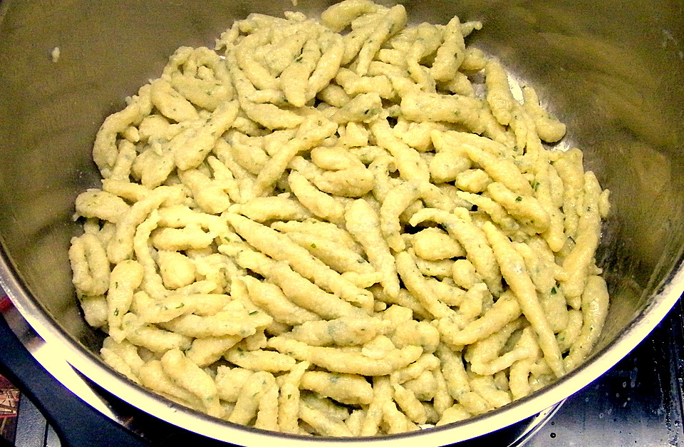 Spätzle - selbstgemacht von illem | Chefkoch.de