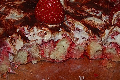 Erdbeertiramisu 84