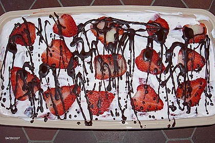 Erdbeertiramisu 77