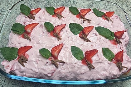 Erdbeertiramisu 89