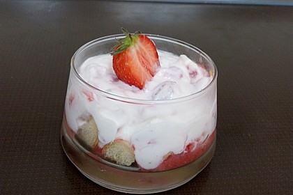 Erdbeertiramisu 74