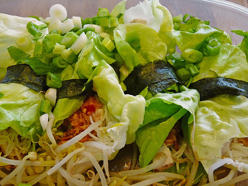 Asiatischer Fingerfood - Salat von mistiopt | Chefkoch.de