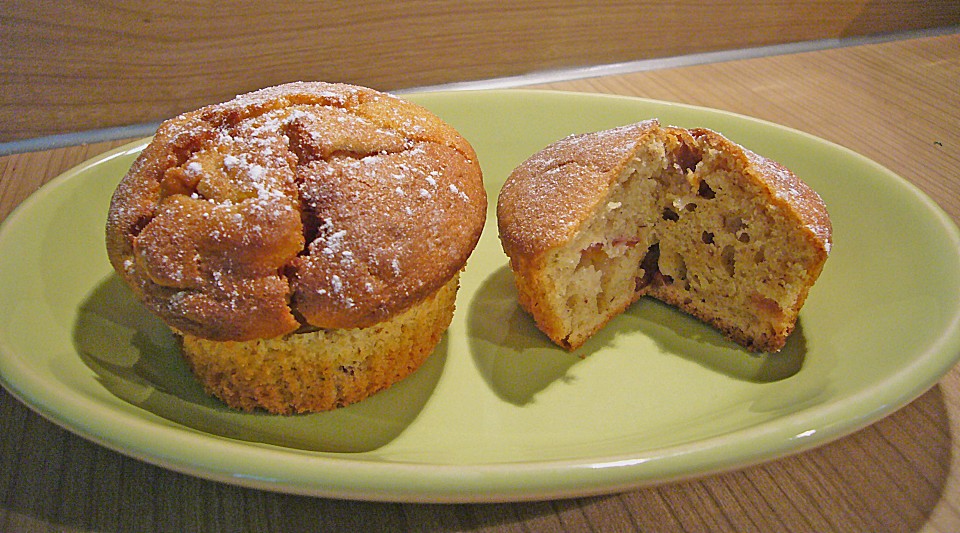Pflaumen - Mandel - Muffins von penelope27 | Chefkoch.de
