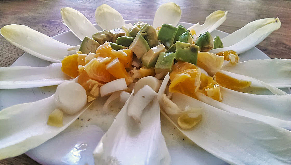 Avocado - Chicoree - Orangen - Salat von simply | Chefkoch.de