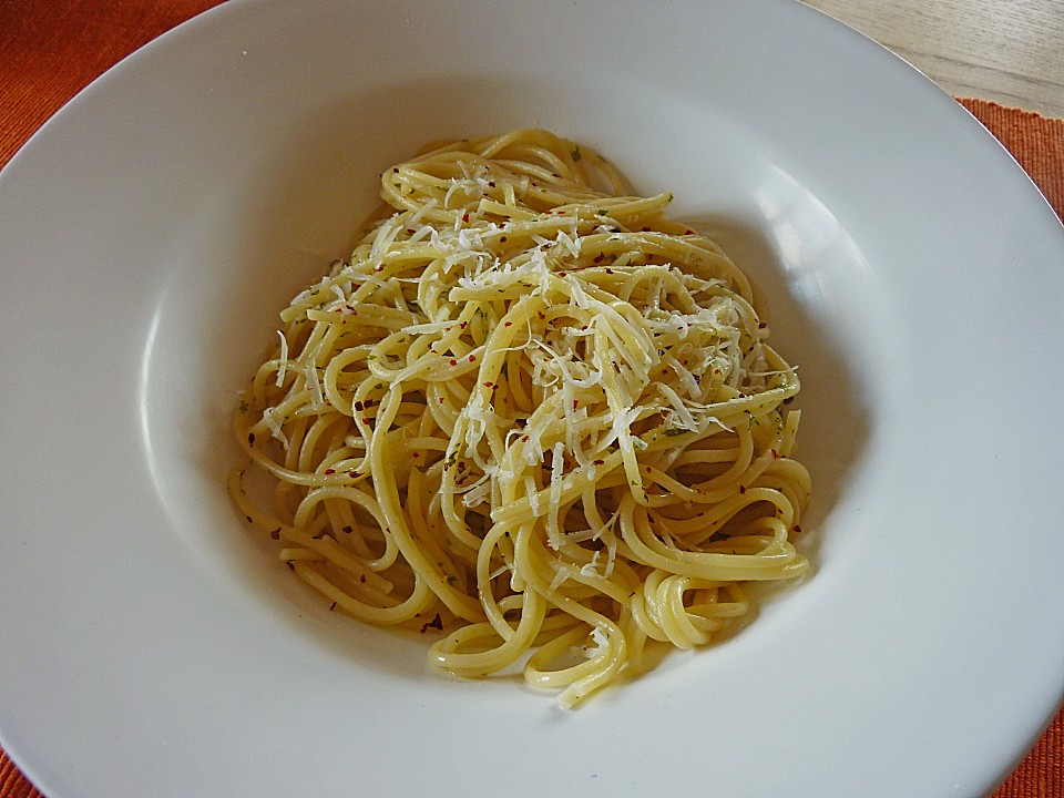 351430-960x720-knoblauch-spaghetti.jpg