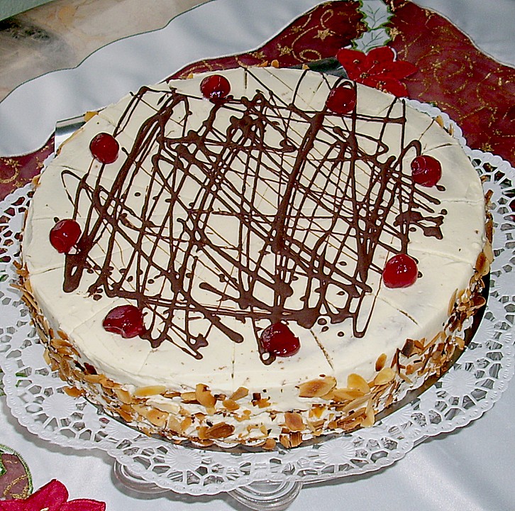 Weißer Schokoladenkuchen mit Erdbeeren von Patricia_Berlin | Chefkoch.de