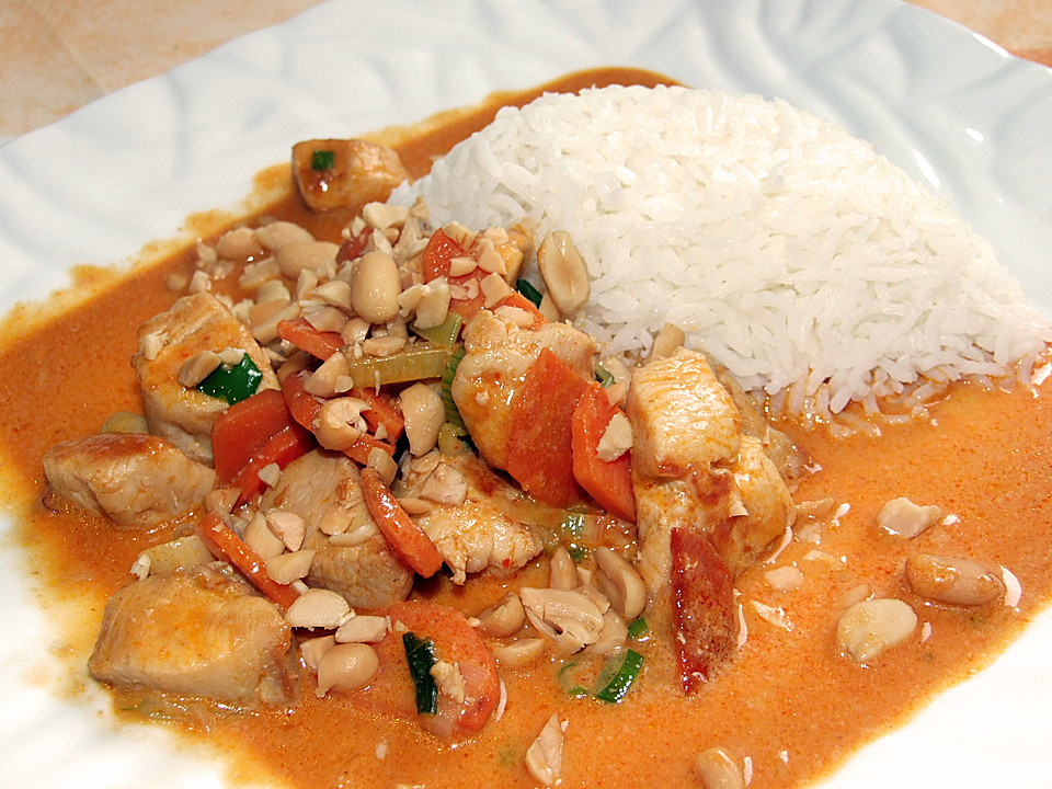 Rotes Thai-Curry mit Hähnchen von hobbykoechin | Chefkoch.de