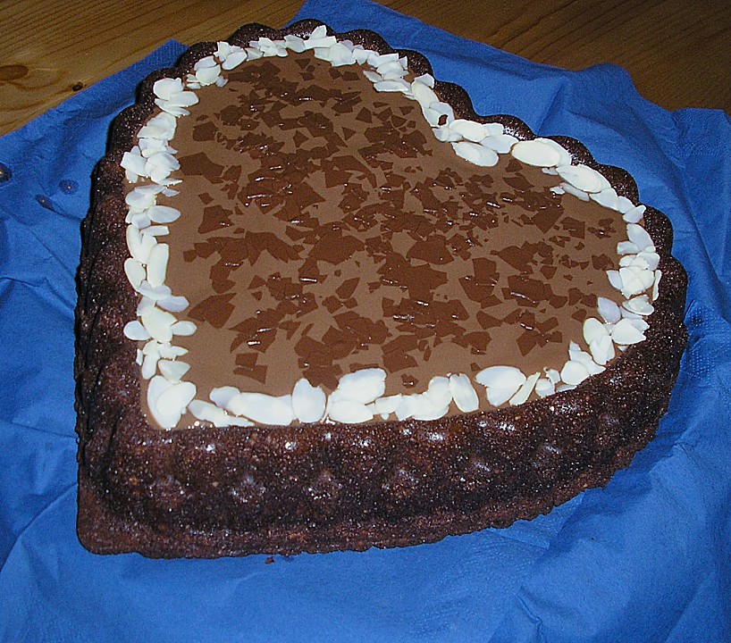 Schoko - Kirsch - Kuchen mit Mandeln von Dready | Chefkoch.de
