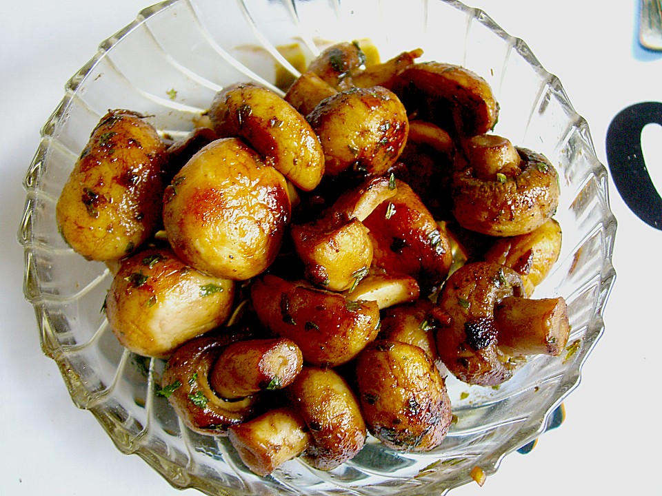 Antipasti - marinierte Champignons von FrlM | Chefkoch.de