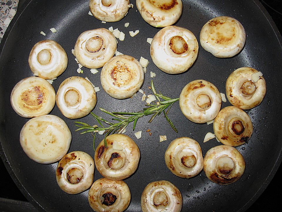 Antipasti - marinierte Champignons von FrlM | Chefkoch.de