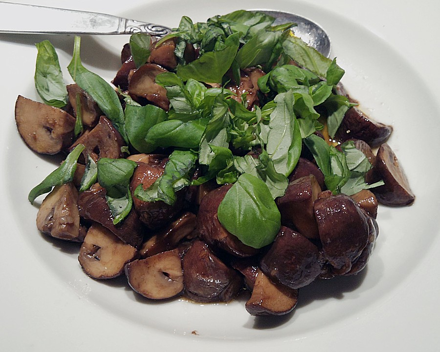 Antipasti - marinierte Champignons von FrlM | Chefkoch.de