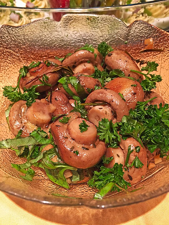 Antipasti - marinierte Champignons von FrlM | Chefkoch.de Antipasti - marinierte Champignons von FrlM | Chefkoch.de