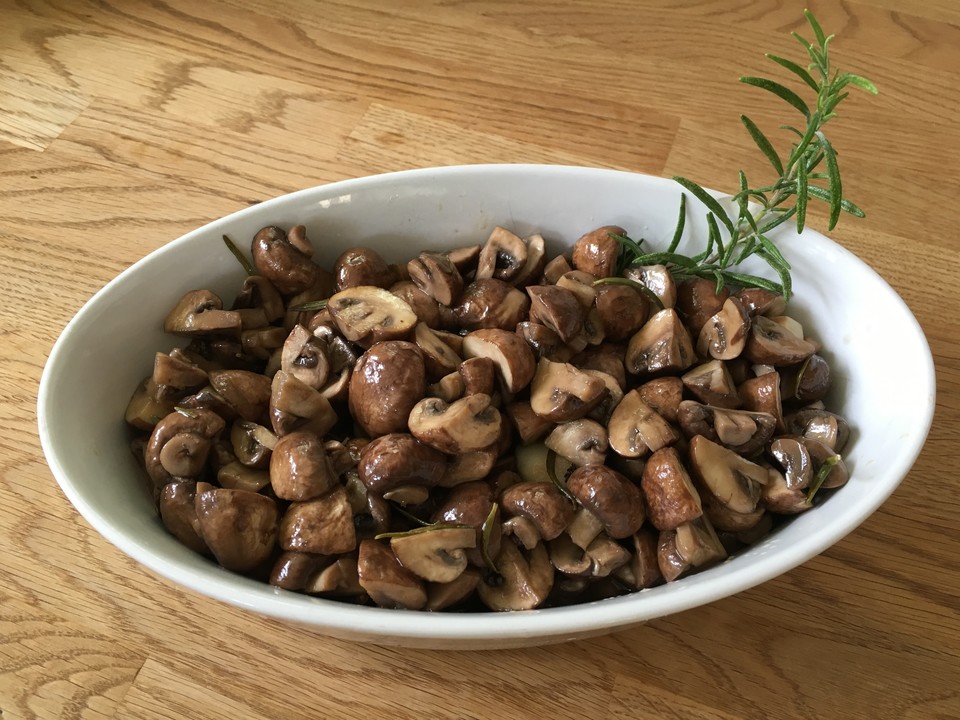 Antipasti - marinierte Champignons von FrlM | Chefkoch.de