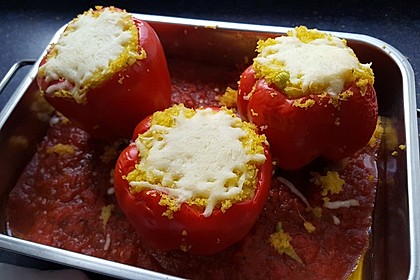 Gefüllte Paprika mit Bulgur 11