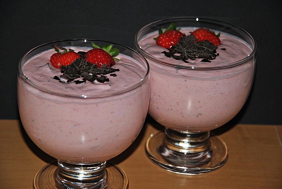 Erdbeer - Schokoladen - Dessert von romanasylvia | Chefkoch.de