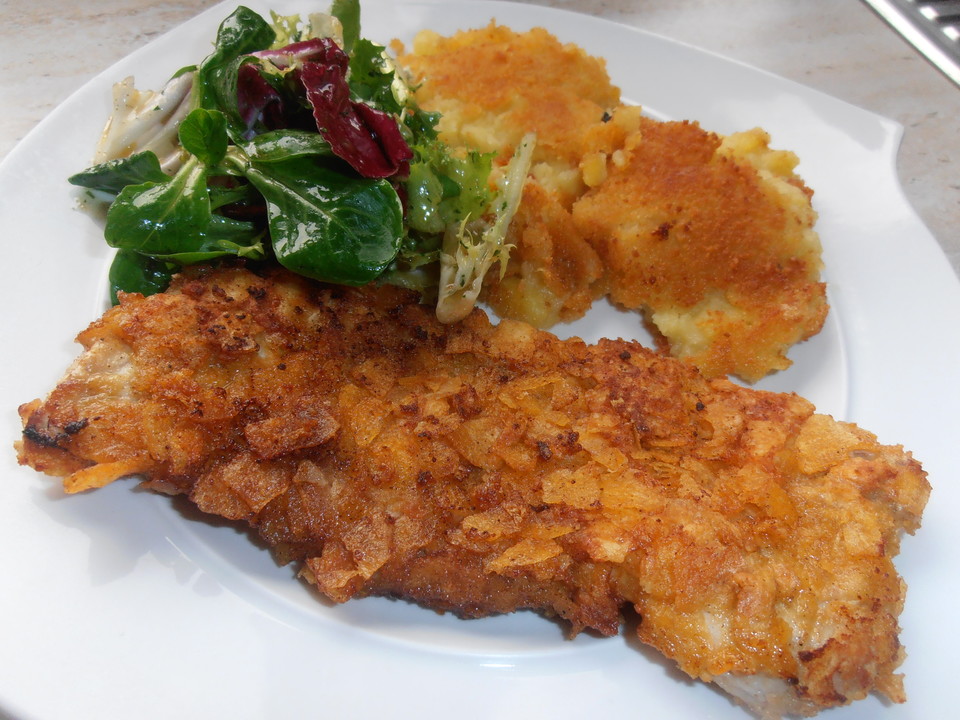 Schnitzel mit Chipskruste und Salat von hobbykoechin | Chefkoch.de