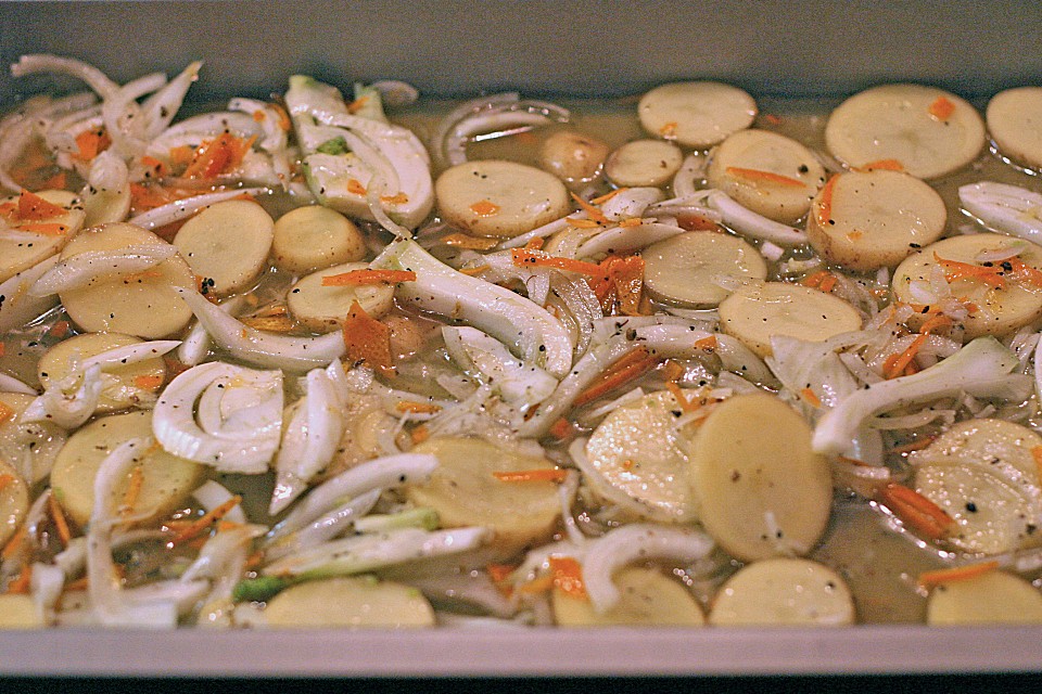 Dorade mit Kartoffeln aus dem Ofen von SteffyPeter | Chefkoch.de