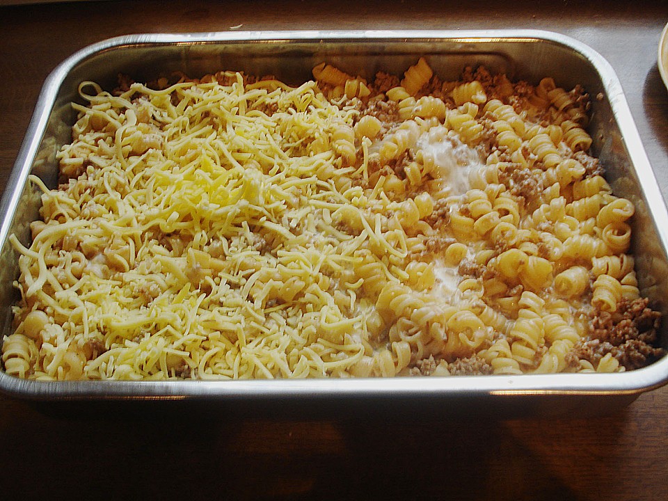 Nudelauflauf mit Hackfleisch von bize0405 | Chefkoch.de Nudelauflauf mit Hackfleisch von bize0405 | Chefkoch.de