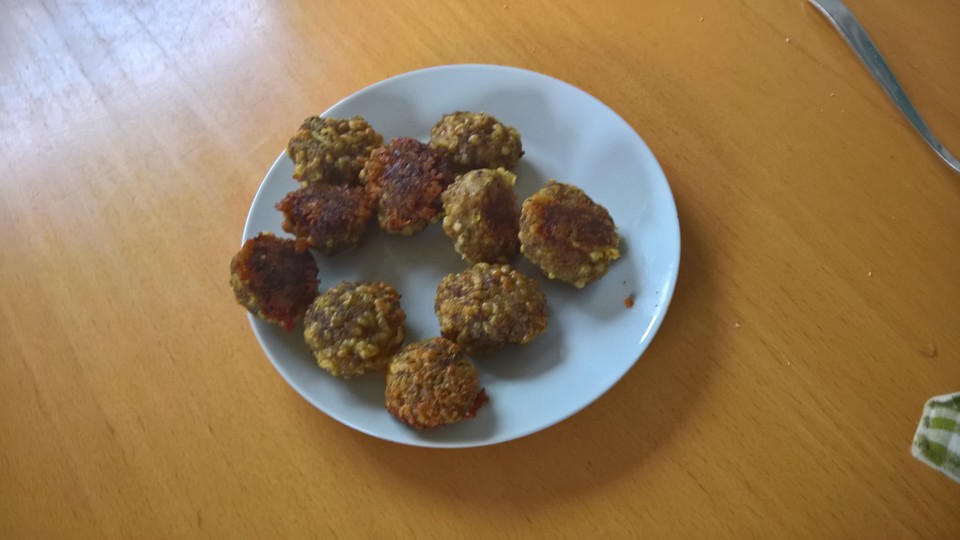 Bouletten bzw. Frikadellen mit Käse von Anne11116 | Chefkoch.de