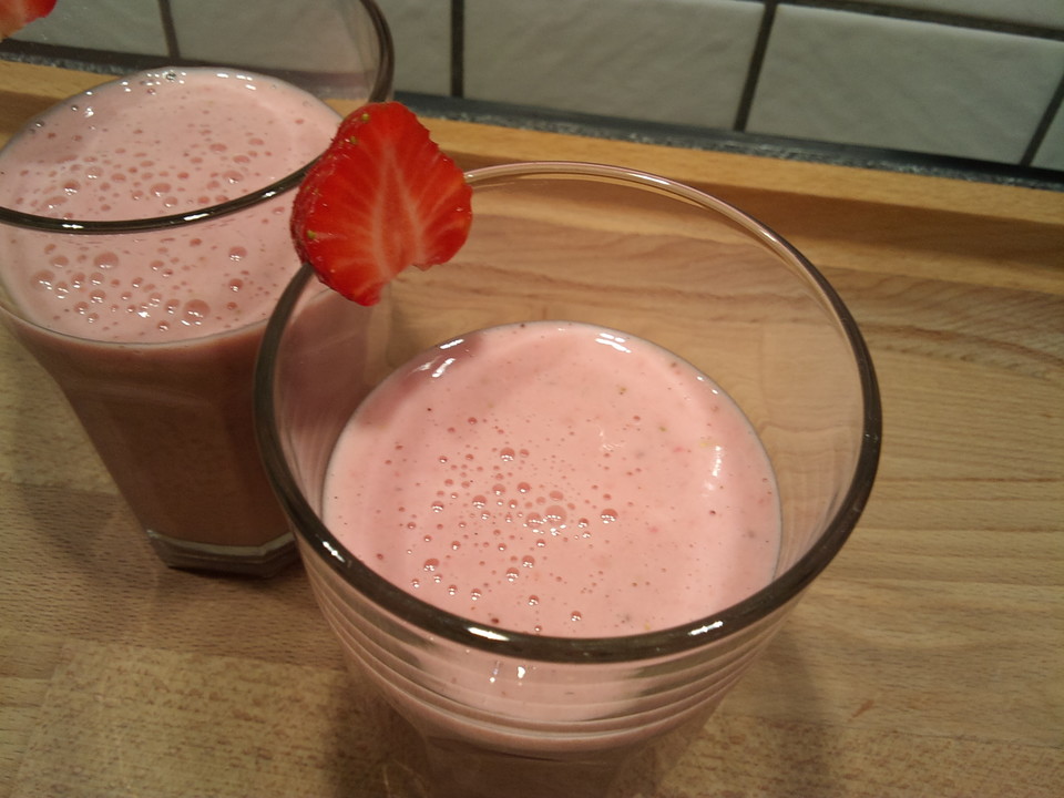 Erdbeer - Smoothie - Ein gutes Rezept | Chefkoch.de