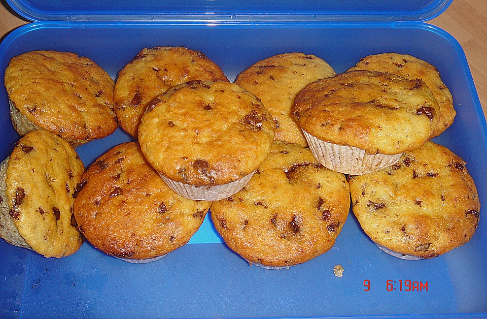 Muffins mit Schokostückchen von Stetim | Chefkoch.de