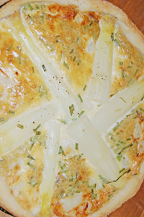 Spargelkuchen mit Käse von hobbykoechin | Chefkoch.de