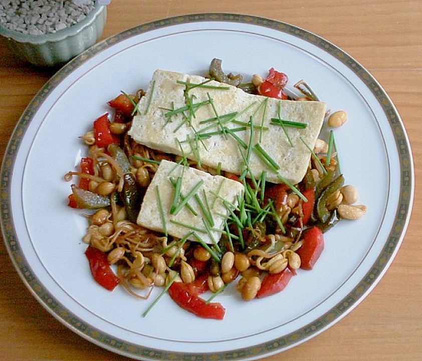 Gebratener Tofu auf Gemüse von judith | Chefkoch.de
