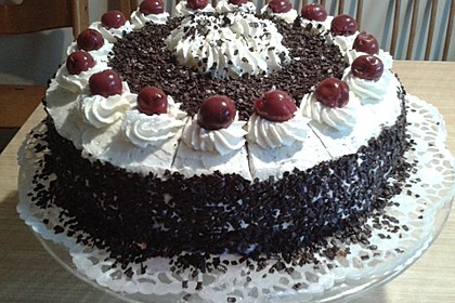 Schwarzwälder Kirschtorte 76