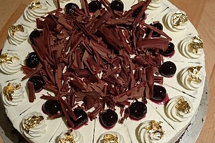 Schwarzwälder Kirschtorte 188