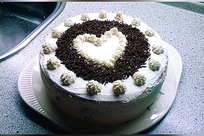 Schwarzwälder Kirschtorte 186