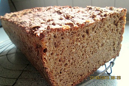 Hausgemachtes Roggenbrot 17