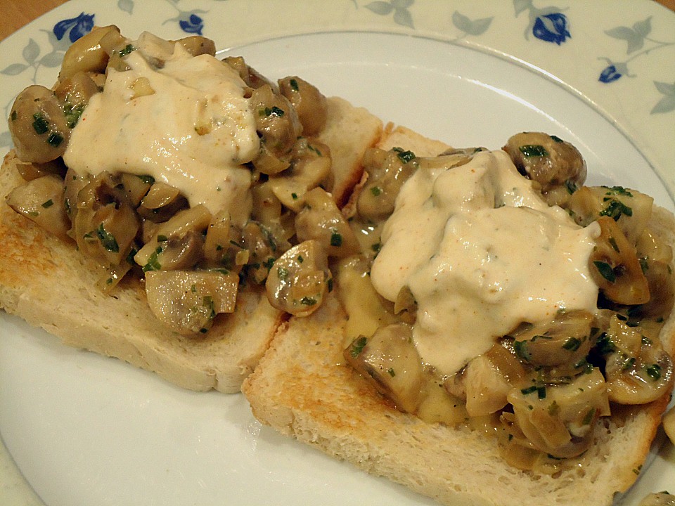 Champignon - Toast mit Kräutern von Sirenia | Chefkoch.de