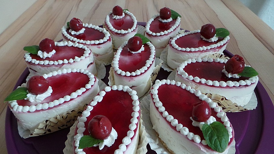 Marmorierte Kirsch - Joghurt - Torte von Jeanny01 | Chefkoch.de