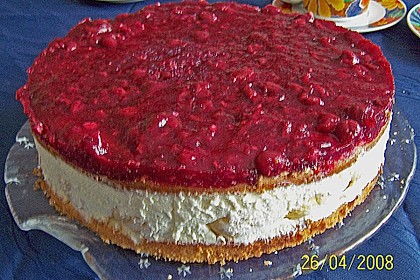 Windbeutel-Torte 103