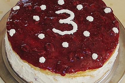 Windbeutel-Torte 69