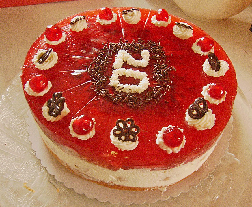 Windbeutel-Torte von ClaudiaL | Chefkoch.de