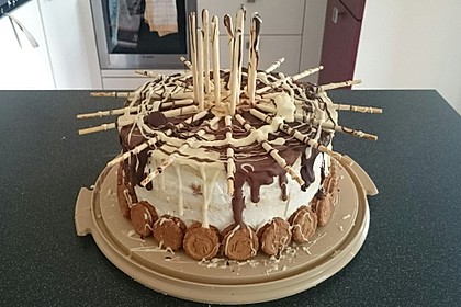 Windbeutel-Torte 12
