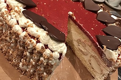 Windbeutel-Torte 17